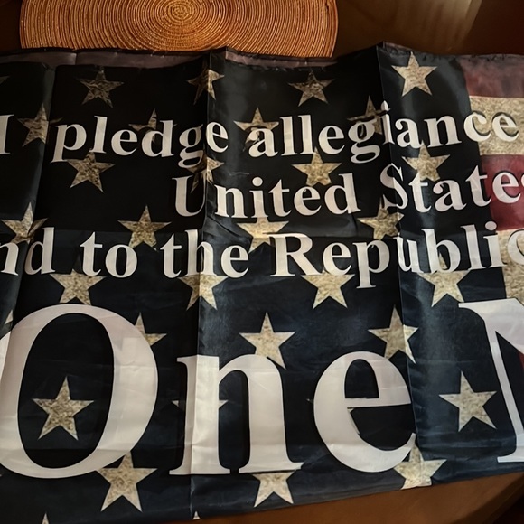 American flag. 3ft by 4 ft - Picture 5 of 5